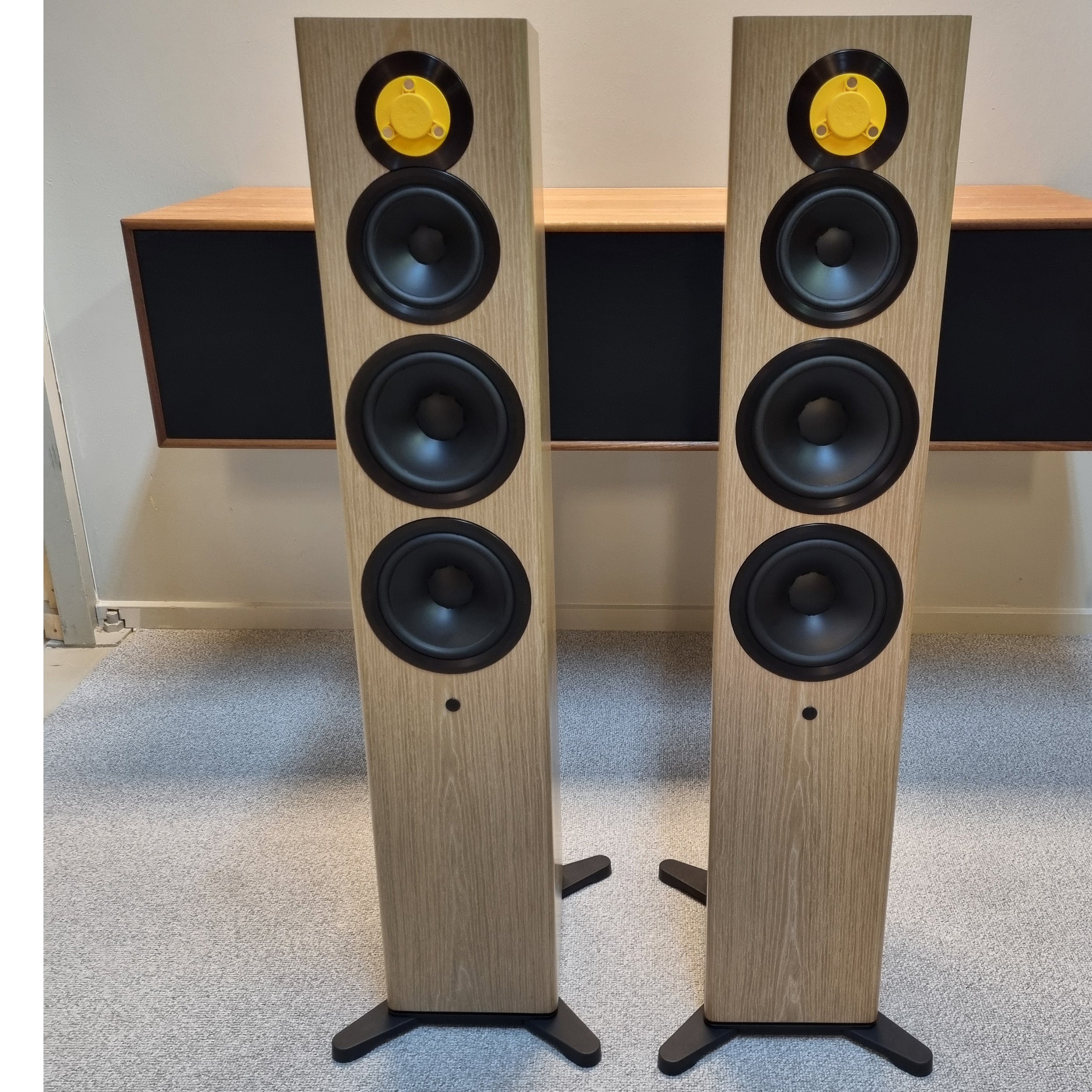 Dynaudio Focus 50