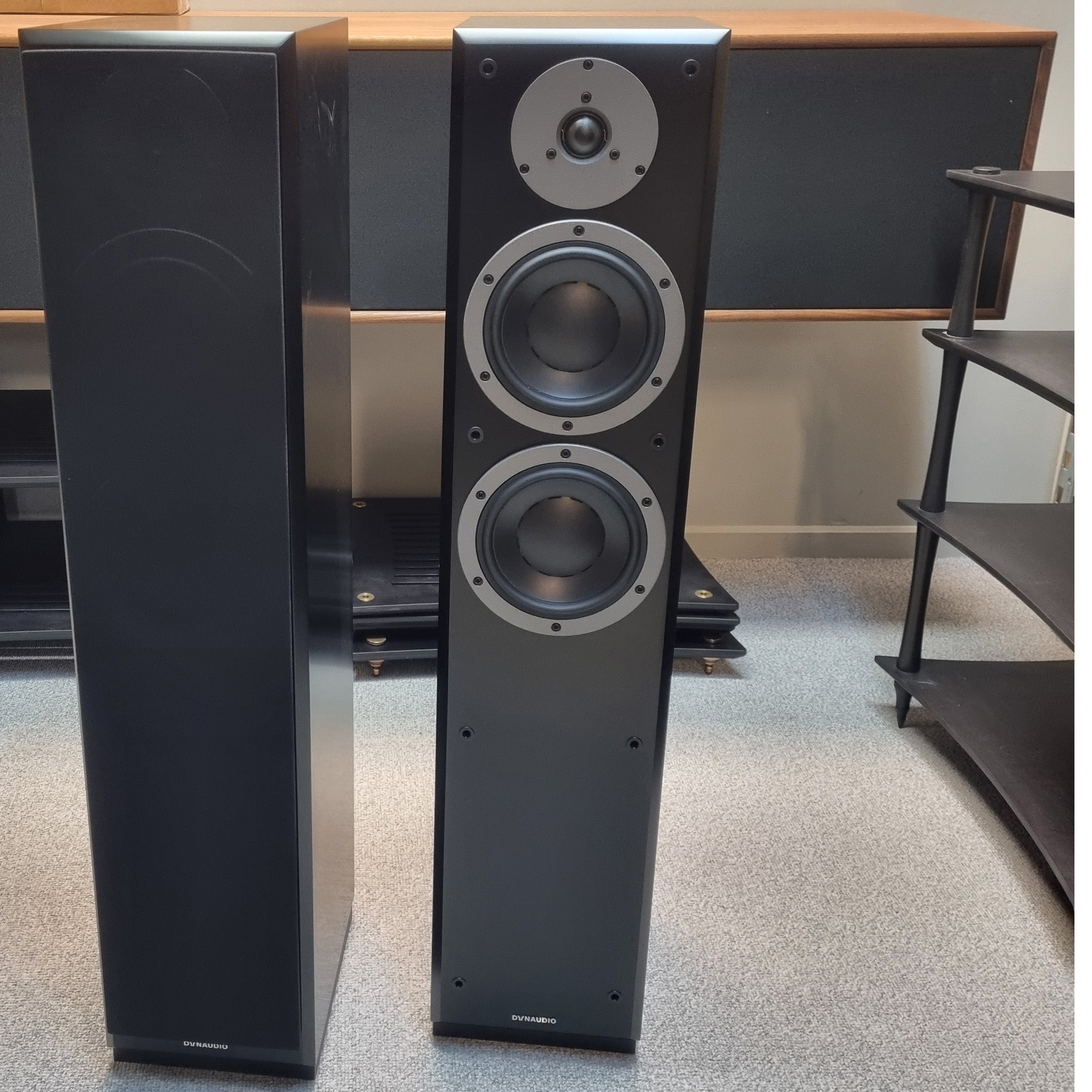Dynaudio Emit M30 (BRUGT)