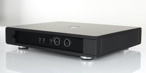 Rega Aura reference MC