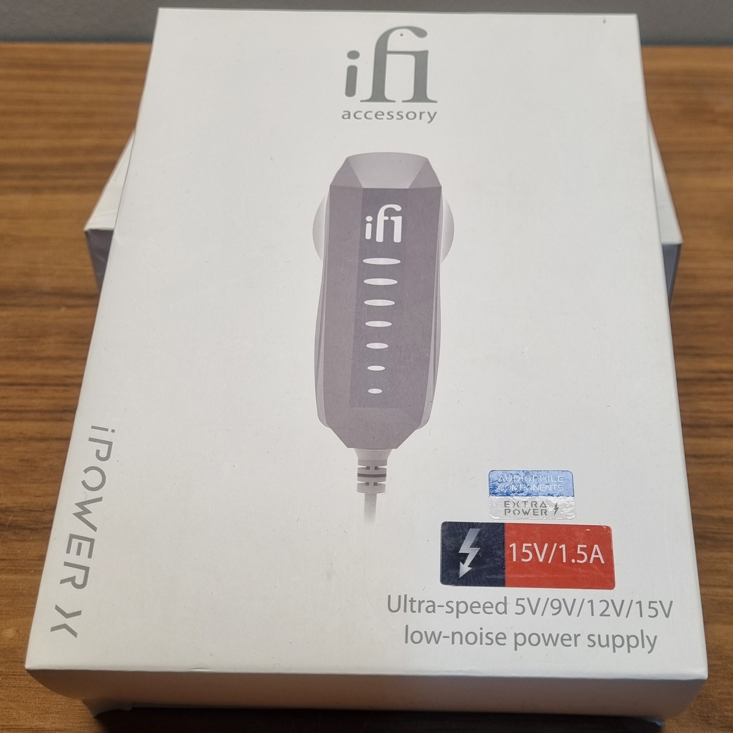 Ifi Ipower X - 15v/1.5A (brugt)