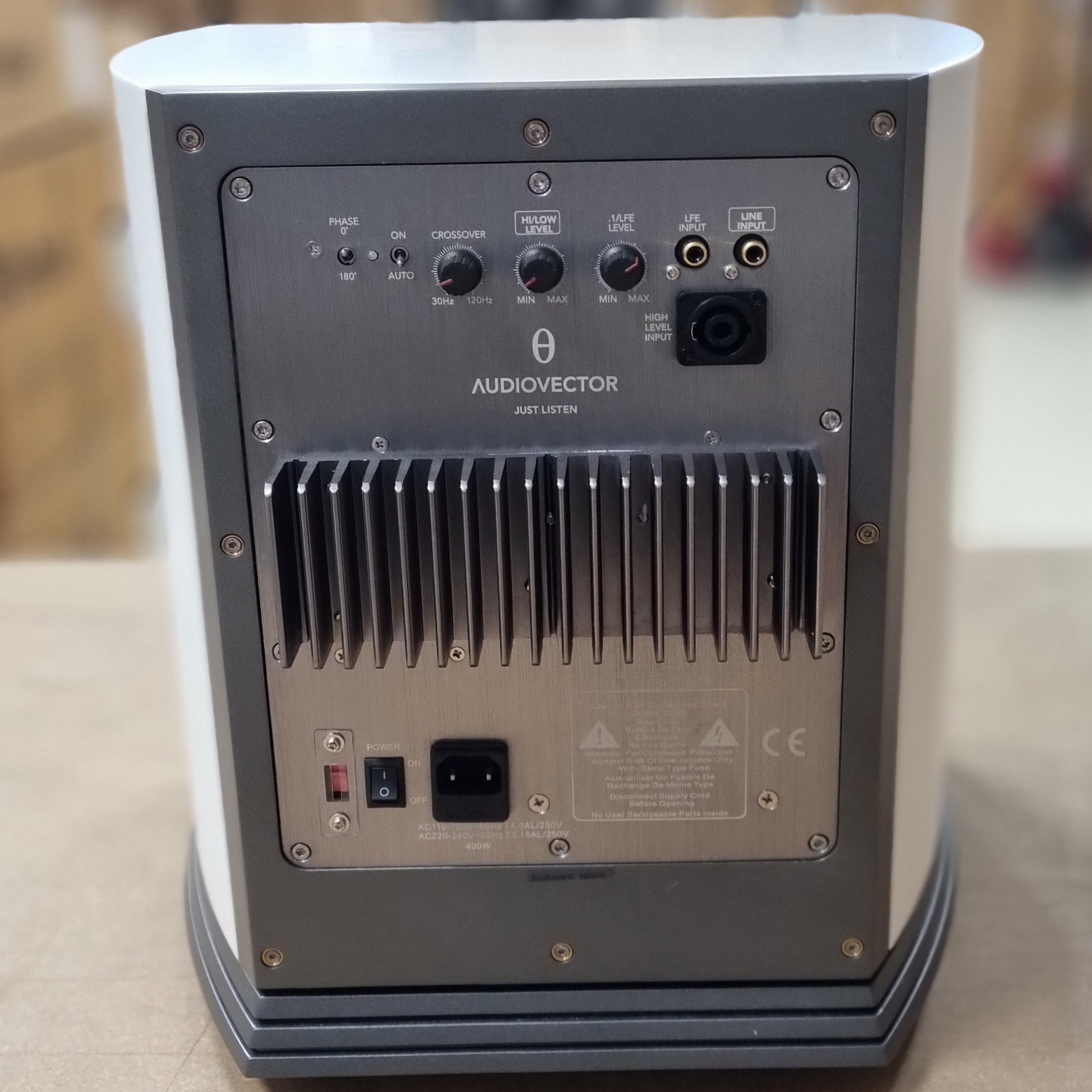 Audiovector R sub Arrete (BRUGT)