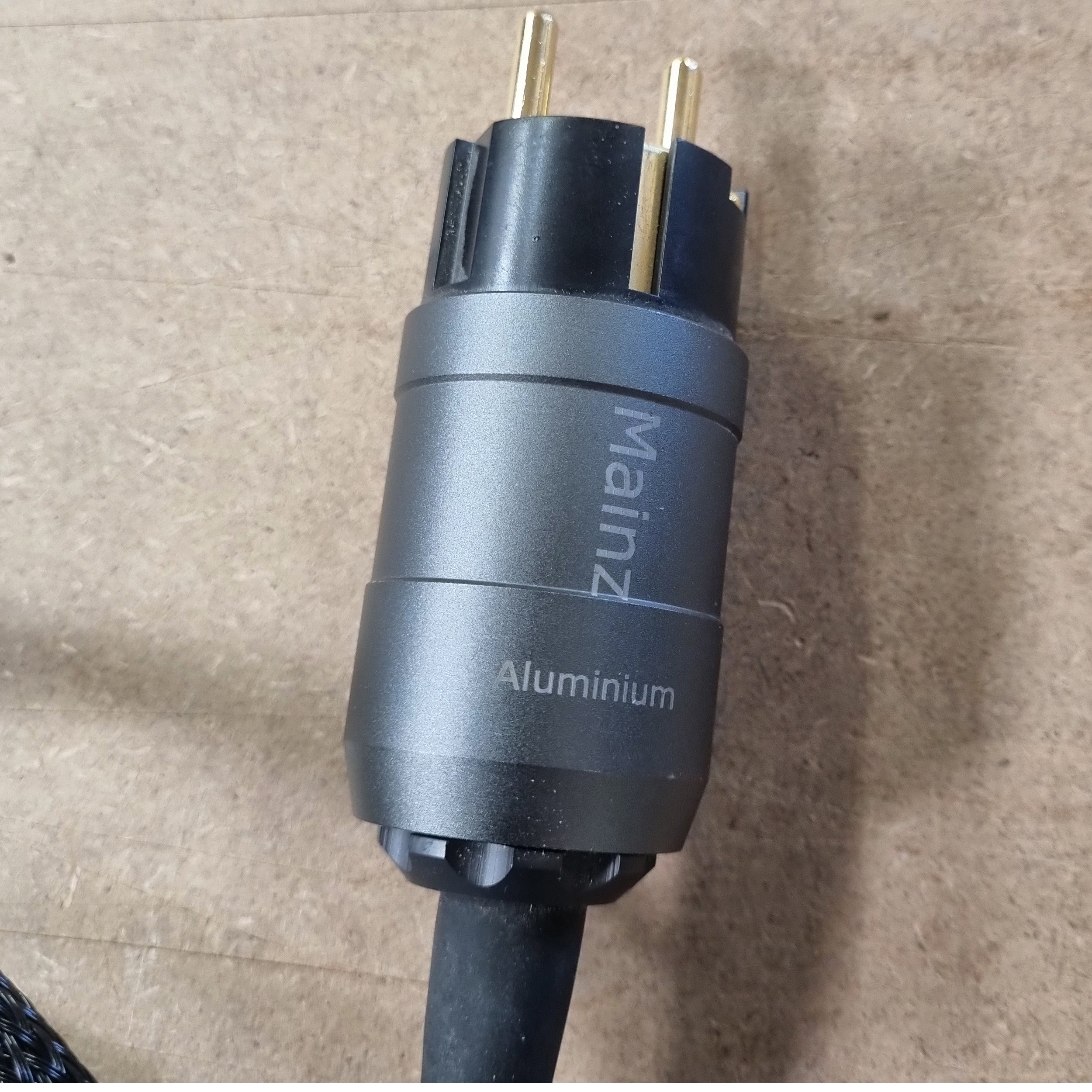 Ansuz Mainz Aluminium