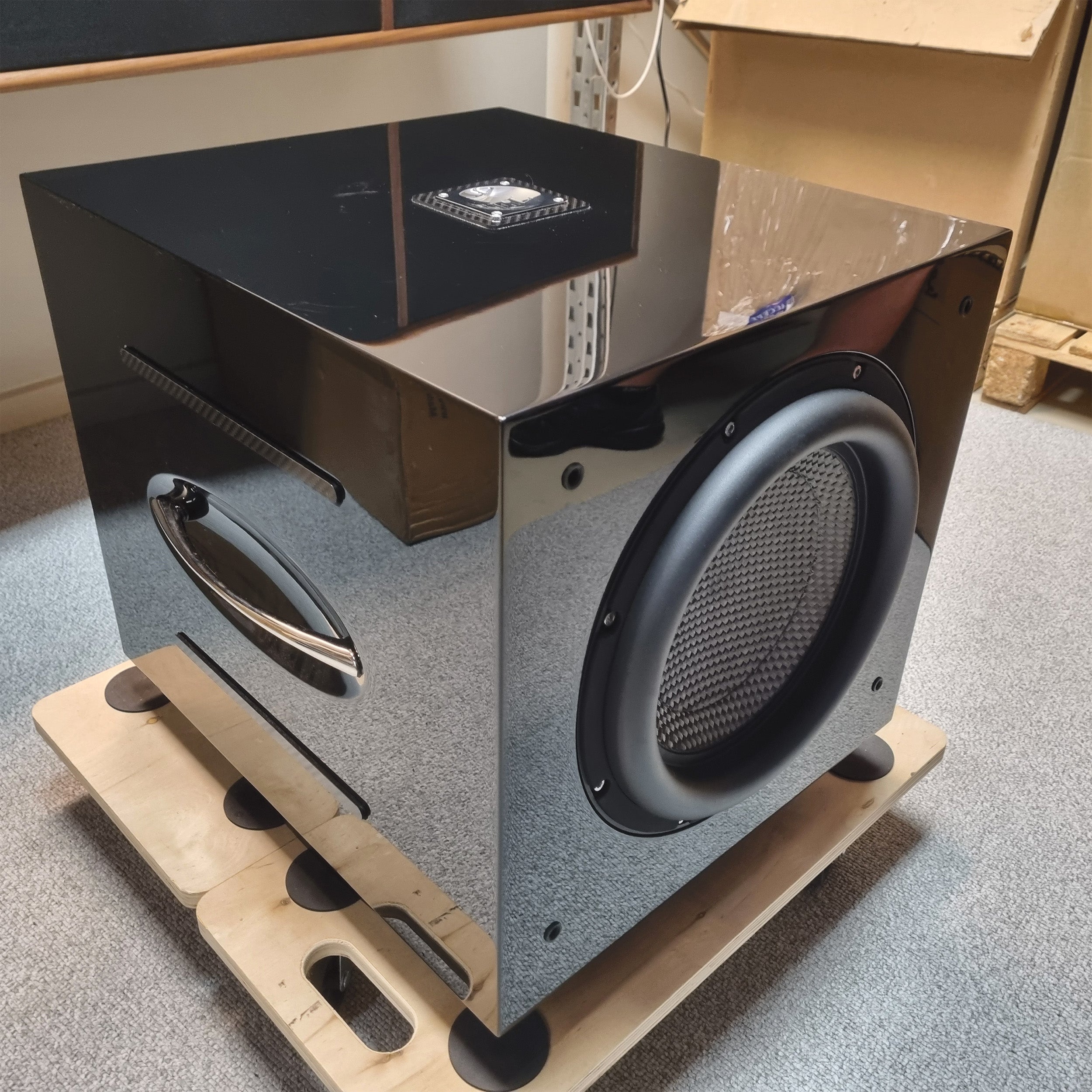 Rel Carbon Special (BRUGT)