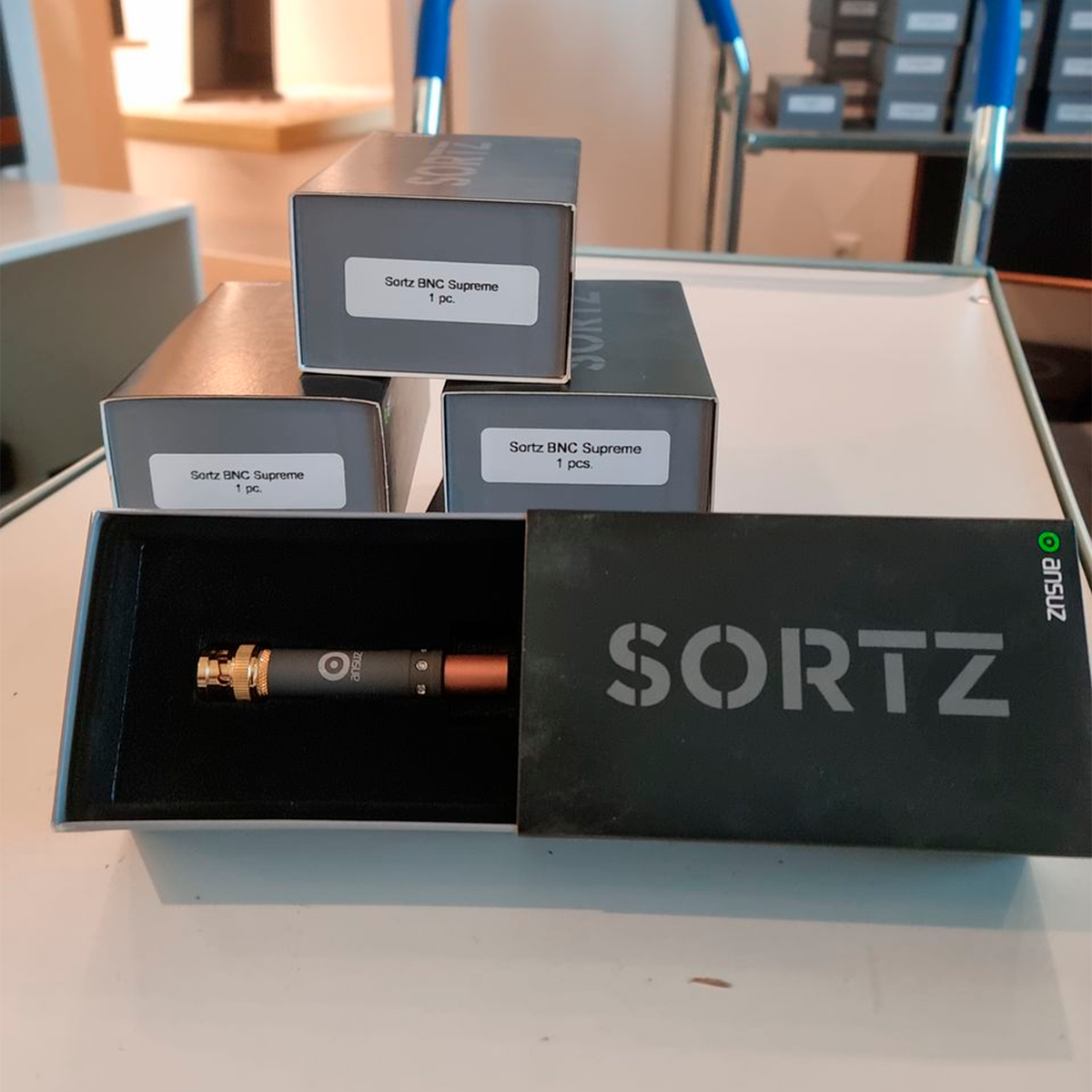 Ansuz Sortz BNC Supreme (Brugt)