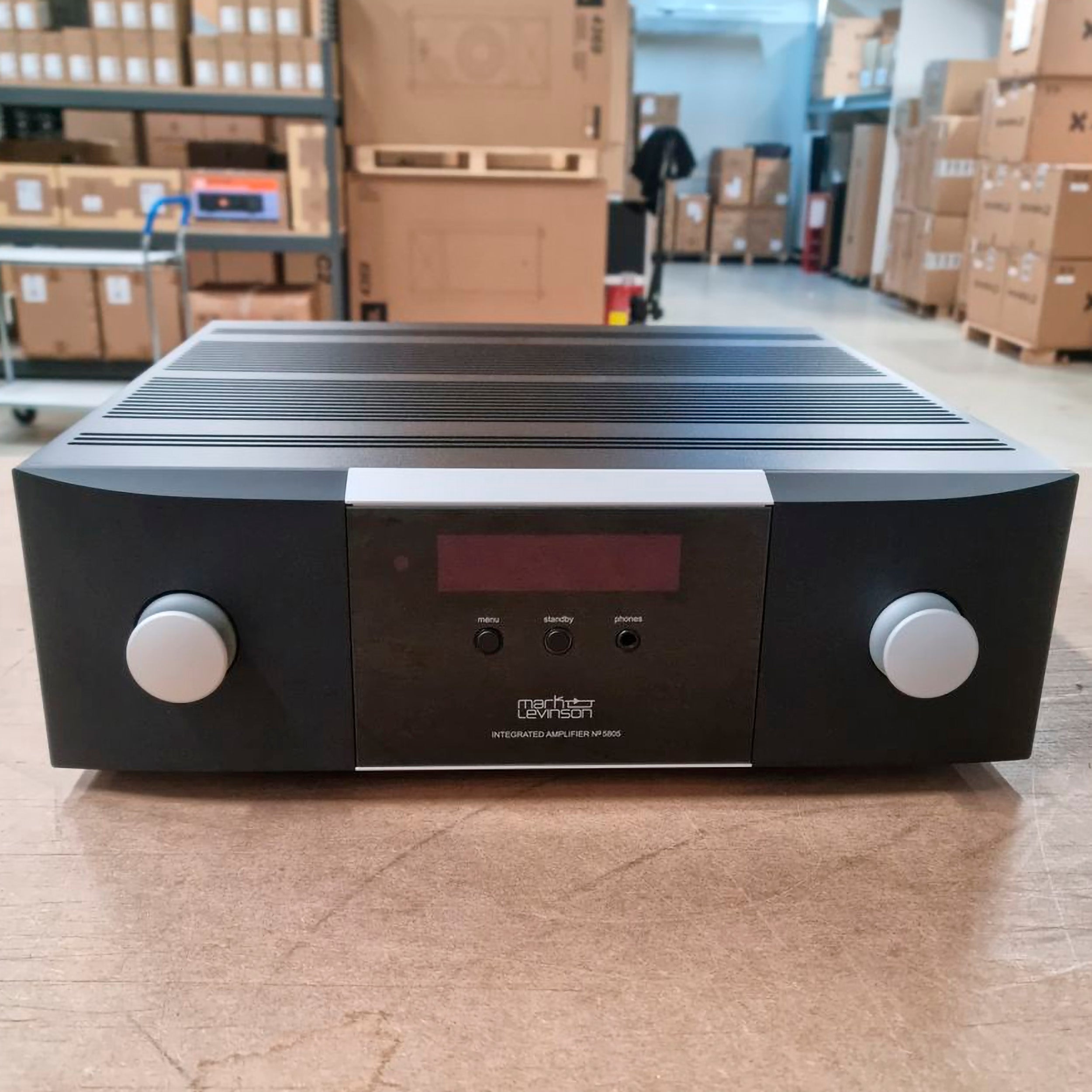Mark Levinson No 5805